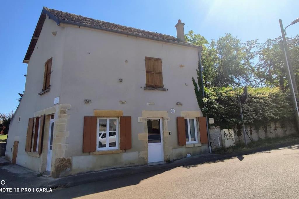 Gite Le Delice Tannay (Nievre) Exterior foto