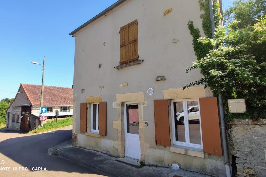 Gite Le Delice Tannay (Nievre) Exterior foto