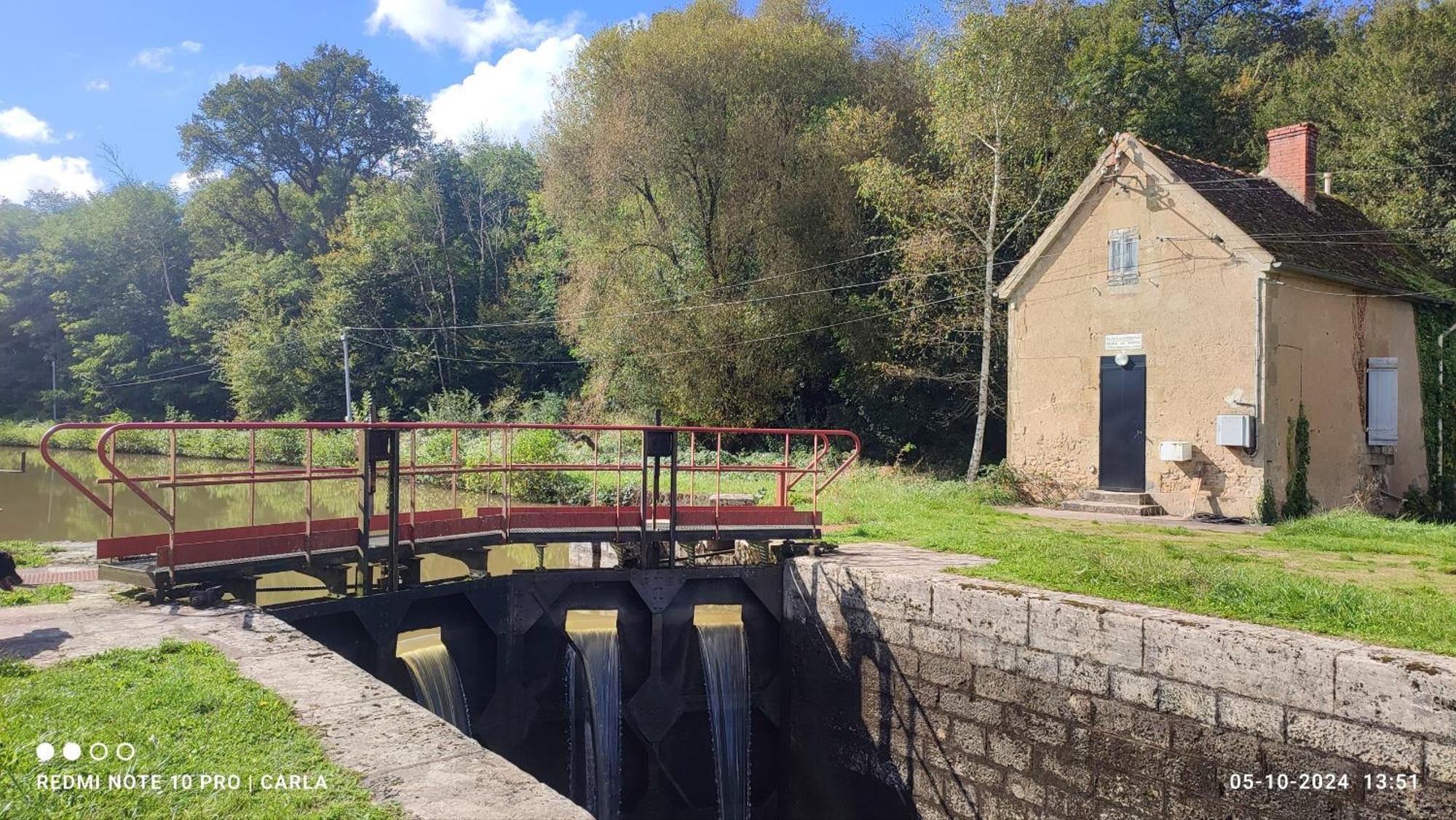 Gite Le Delice Tannay (Nievre) Exterior foto